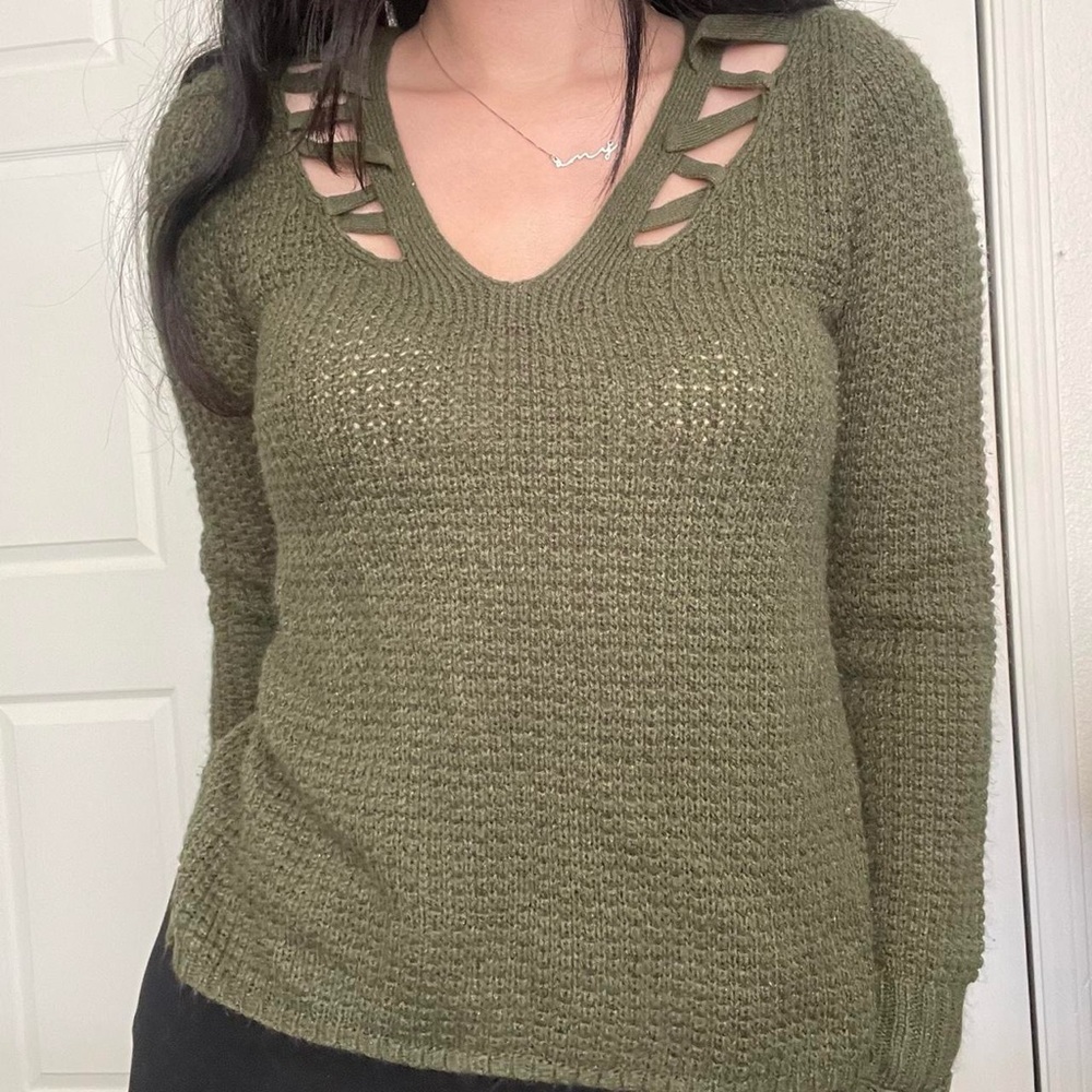green Aeropostale sweater